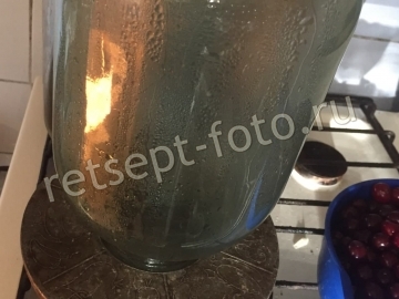 Компот ассорти из ягод на зиму (шелковица, красная и черная смородина, малина)