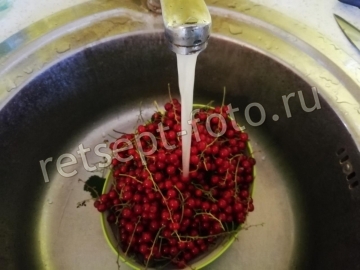 Компот из красной смородины с апельсином на зиму