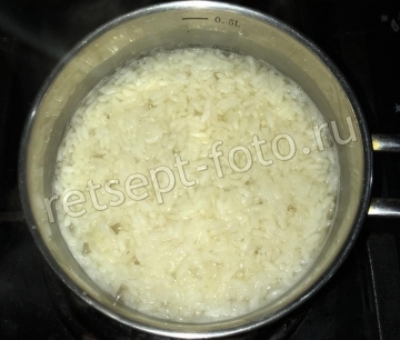 Корейский суп миёккук с водорослями и курицей