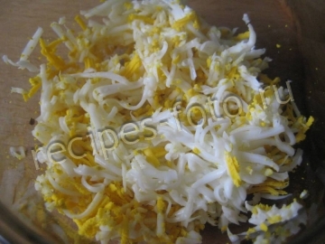 Крабовые палочки фаршированные сыром и яйцом на праздник