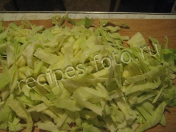 Красный борщ с курицей
