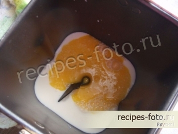 Пасхальный кулич с изюмом в хлебопечке