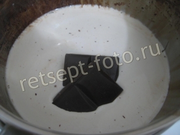 Кулич с жидкой шоколадной начинкой