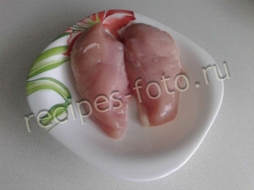 Куриные котлеты из грудок с петрушкой