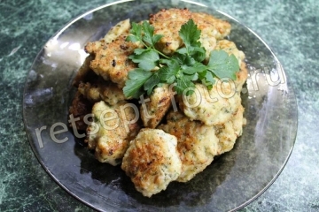 Куриные котлеты с манкой