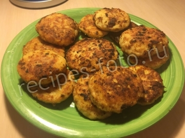 Куриные котлеты с морковью и луком