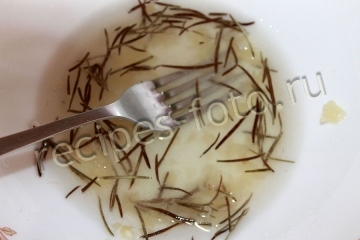 Куриные ножки с лимоном и чесноком в духовке