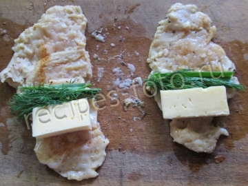 Куриные отбивные с сыром в кляре (рулетики)
