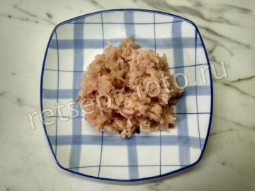 Куриные тефтели с рисом в духовке