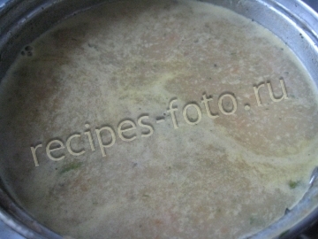 Куриный суп-пюре с картофелем и гренками