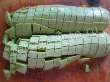 Куриный суп с кабачками и капустой