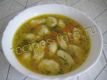 Куриный суп с картофельными клецками