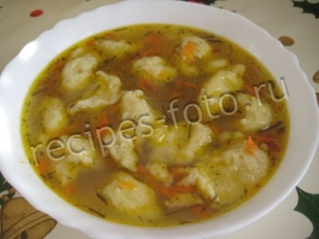 Куриный суп с клецками без картошки