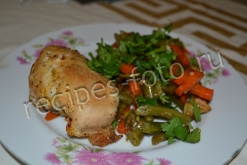 Курица с овощами в духовке в фольге