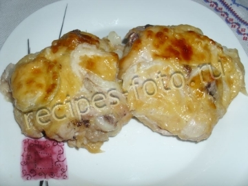 Курица с сыром в духовке