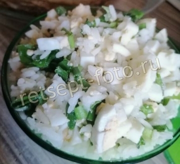 Курник с курицей и грибами из слоеного теста и блинов