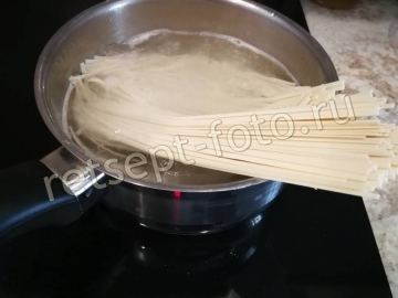 Лапша удон с говядиной и овощами