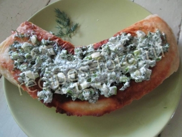 Лаваш с фаршем и помидорами