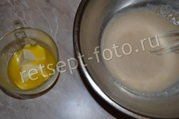Лепешки Наан с чесноком в духовке