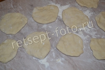 Лепешки Наан с чесноком в духовке