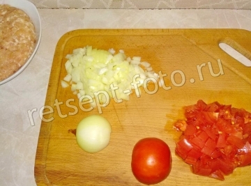 Лодочки из баклажанов фаршированные курицей и сыром