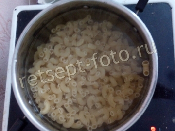 Макароны с мясом и капустой