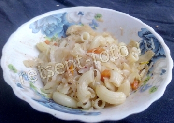 Макароны с мясом и капустой