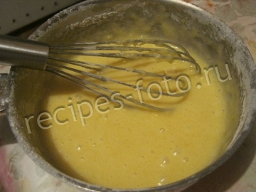 Манник на кефире с мукой и изюмом