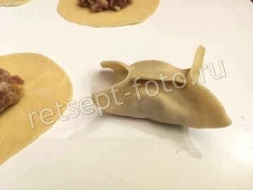 Манты с фаршем и картошкой