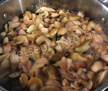 Маринованные маслята с лимонной кислотой и уксусом