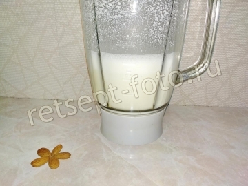 Миндальное молоко