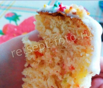 Миндальный кулич на Пасху с сухофруктами