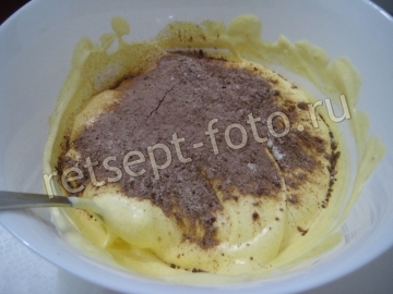 Миндальный торт с марципаном и карамельным кремом