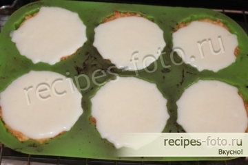 Мини чизкейки с творогом и кокосовой стружкой