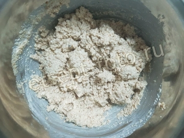 Мясной рулет с начинкой