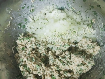 Мясной рулет с начинкой