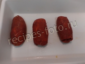 Мясные рулетики из говядины с начинкой