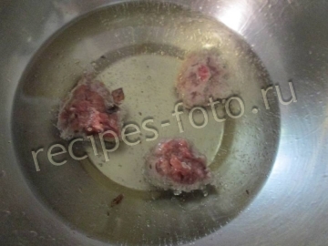 Мясные шарики во фритюре