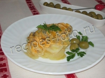 Мясо по-французски с картошкой и сыром без грибов