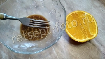 Мясо со свекольным соусом