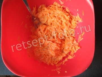 Морковные капкейки с творожным кремом