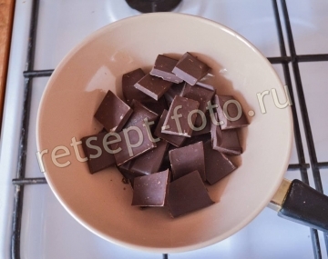 Мороженое из банана и шоколада