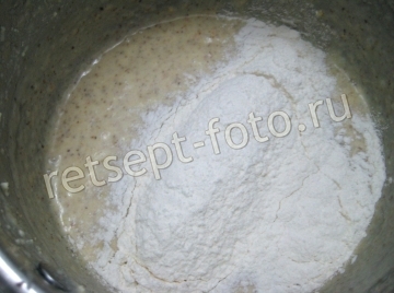 Муссовый торт с черносливом и орехами
