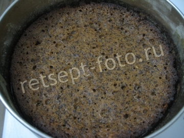 Муссовый торт с черносливом и орехами