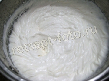 Муссовый торт с черносливом и орехами