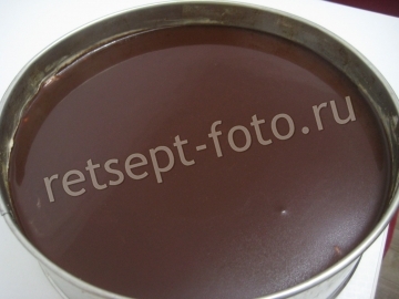 Муссовый торт с черносливом и орехами