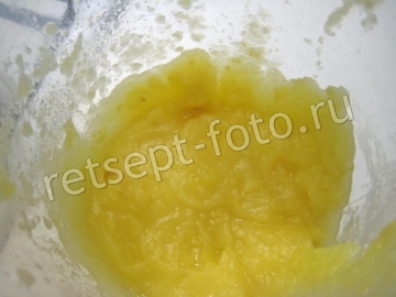 Муссовый торт с яблоками и карамельным муссом