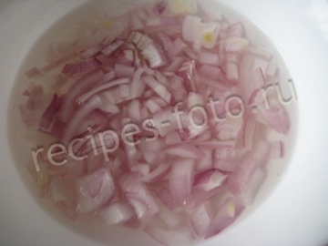 Новогодний салат "Дед мороз" с кальмарами
