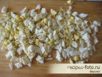 Окрошка классическая с колбасой и лимонной кислотой