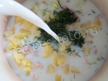 Окрошка на сыворотке с курицей